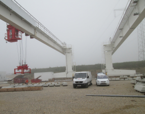 PORTALKRAN ARGE BOßLERTUNNEL